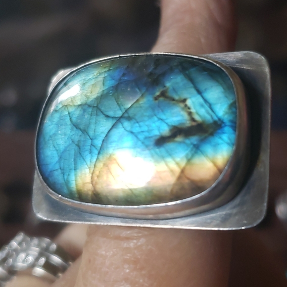 Adjustable Labradorite Statement Ring - Picture 5 of 9